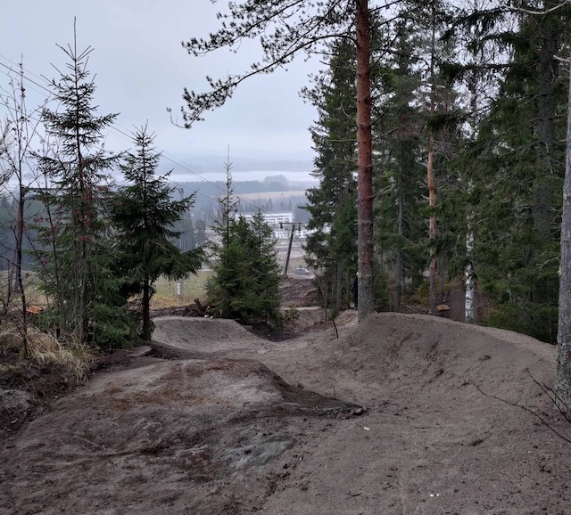 Laajis BikePark, Alfa ja Omega -reitit